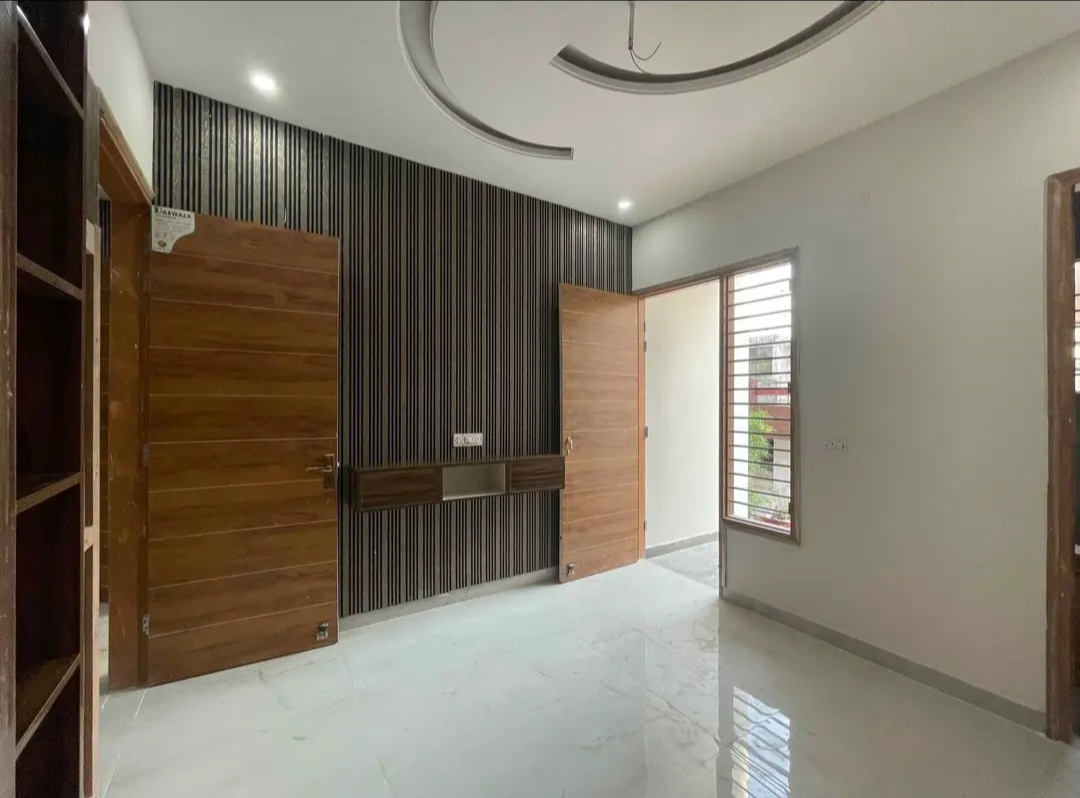 2 BHK + Pooja Room Apartment For Sale in Dhakoli