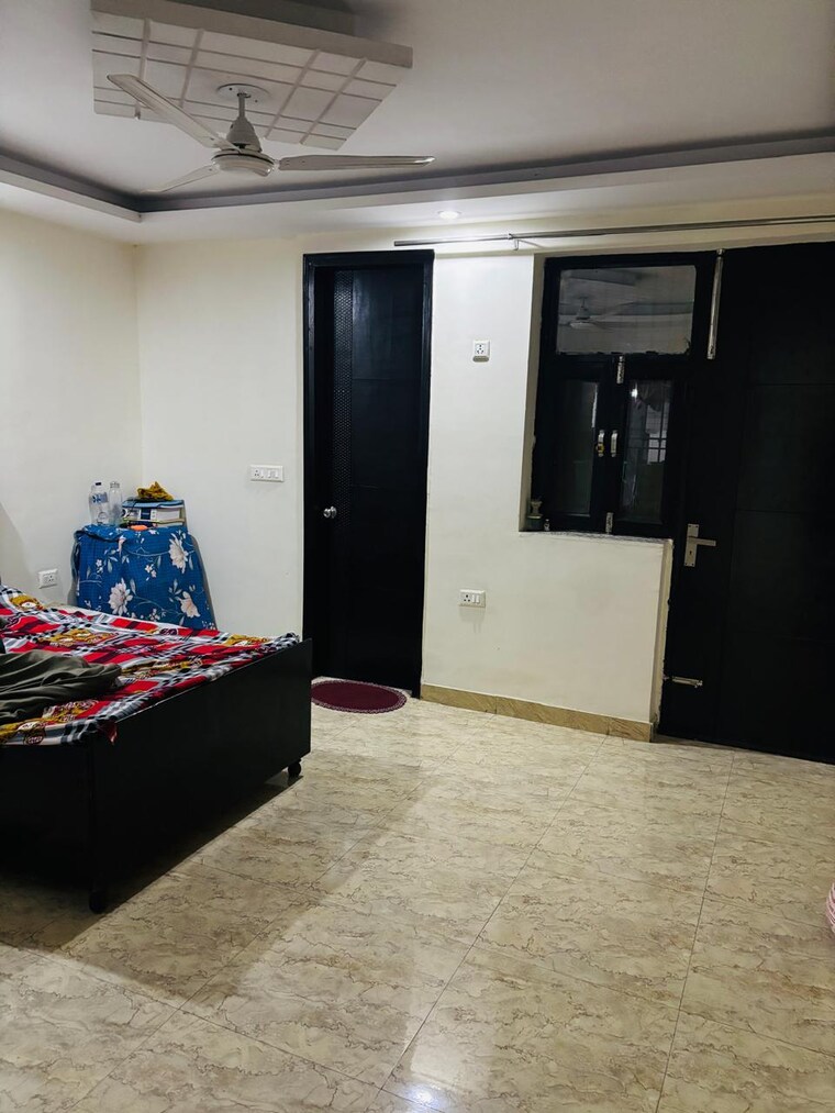 Bedroom, green fields colony 4 Bedroom 2000 Sq.Ft. Builder Floor In Green Fields Colony Faridabad 9644428