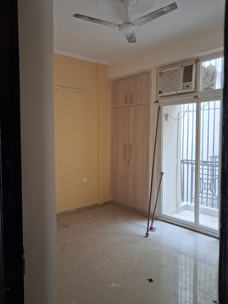 undefined, amrapali-dream-valley 3 Bedroom 1715 Sq.Ft. Apartment In Tech Zone 4 Greater Noida Greater Noida 9644368