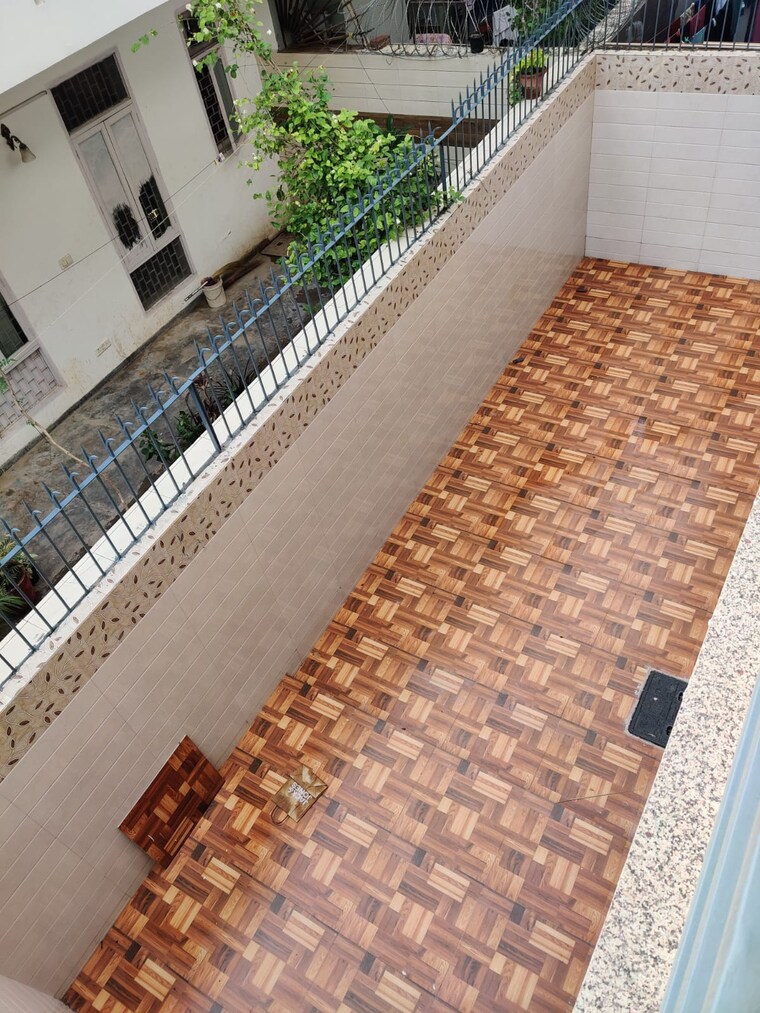 Balcony, palam vihar 2 Bedroom 173 Sq.Ft. Builder Floor In Palam Vihar Gurgaon 9644403