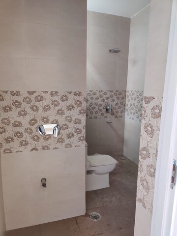 Bathroom in 2 BHK Builder Floor at Palam Vihar – for Rent