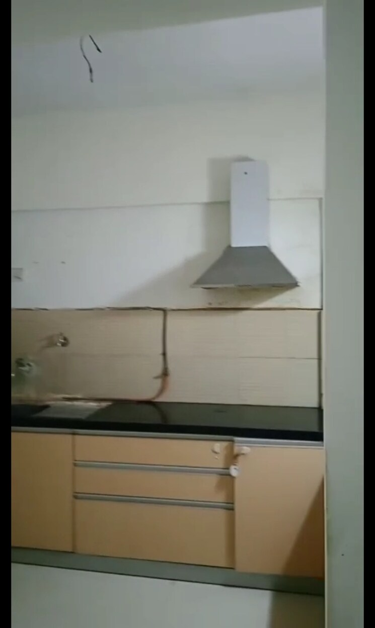 Kitchen, pride-aashiyana 3 Bedroom 979 Sq.Ft. Apartment In Dhanori Pune 9644504