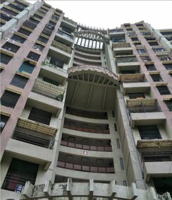 2 BHK + Extra Room Apartment For Sale in Triveni Garden