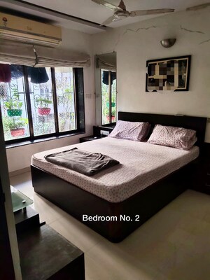 2 BHK Apartment For Sale in Mirchandani Triton, Santacruz West