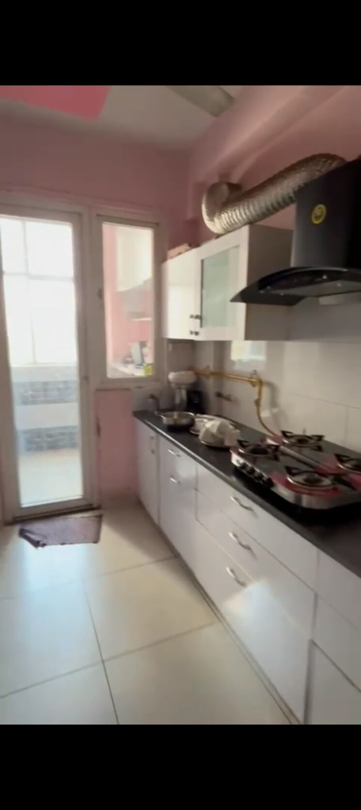 Kitchen, motiaz-royal-citi 3 Bedroom 1910 Sq.Ft. Apartment In Ambala Highway Zirakpur 9644498