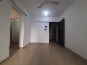 Room in 1 BHK Apartment at Dindoshi Onkar CHS, Malad East – for Rent