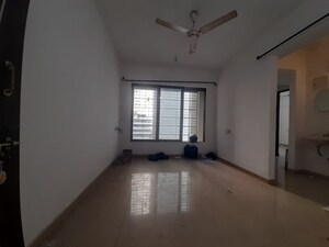 Room in 1 BHK Apartment at Dindoshi Onkar CHS, Malad East – for Rent