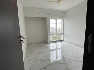 Room in 2 BHK Apartment at Rahul Downtown, Punawale – for Rent