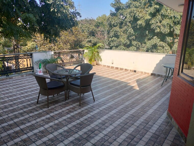  Parking, tdi city 3.5 Bedroom 1735 Sq.Ft. Builder Floor In Tdi City Panipat 9644869