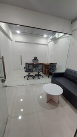 325 Sq.Ft. Office Space in Atlanta Shoppers