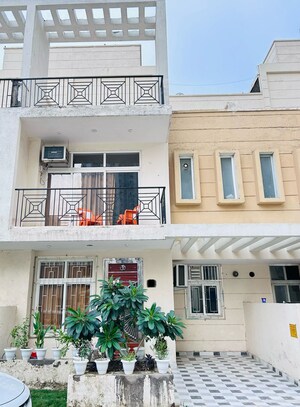 5 BHK Villa For Rent in Amrapali Dream Valley, Tech Zone 4 Greater Noida