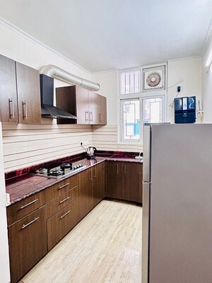 Kitchen in 5 BHK Villa at Amrapali Dream Valley, Tech Zone 4 Greater Noida – for Rent