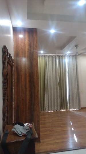 Staircase in 3 BHK Builder Floor at Sheikh Sarai – for Rent