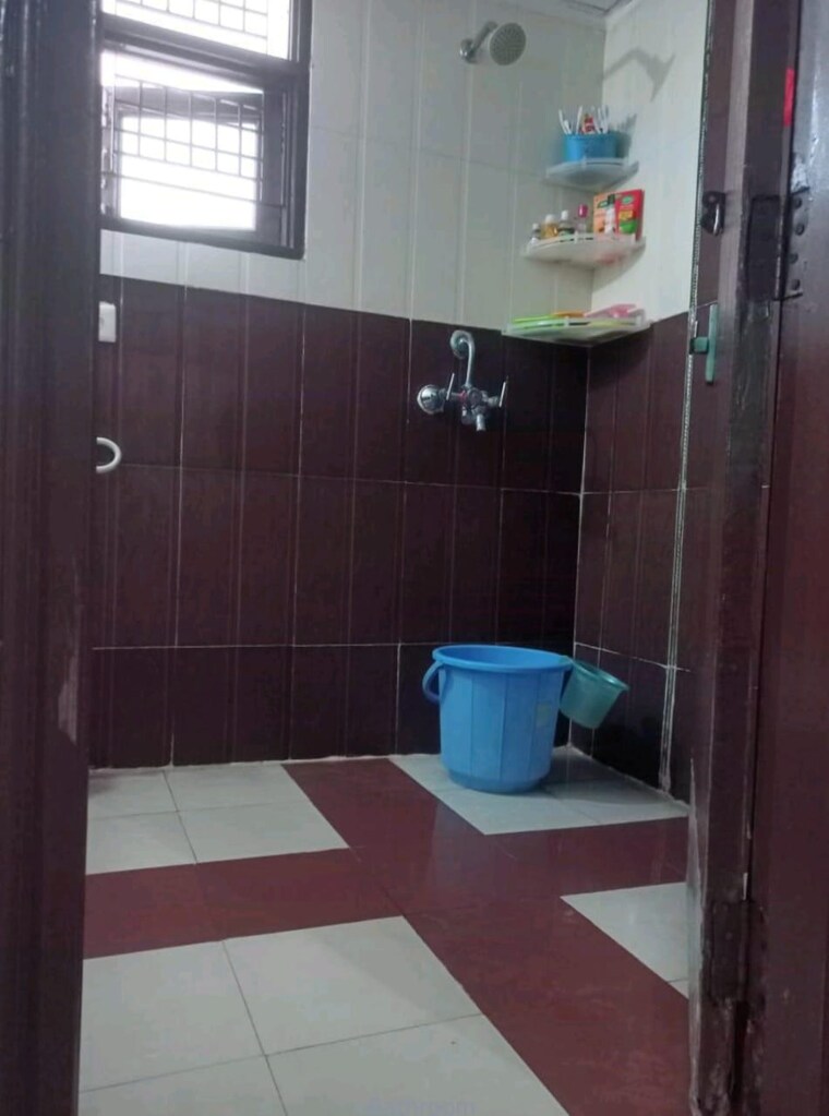 Bathroom, meenal-balmukund-residency 2 Bedroom 1065 Sq.Ft. Apartment In Raj Nagar Extension Ghaziabad 9644681