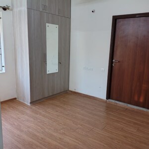 Room in 2 BHK Apartment at Brigade Parkside East, Sarjapur Road – for Rent