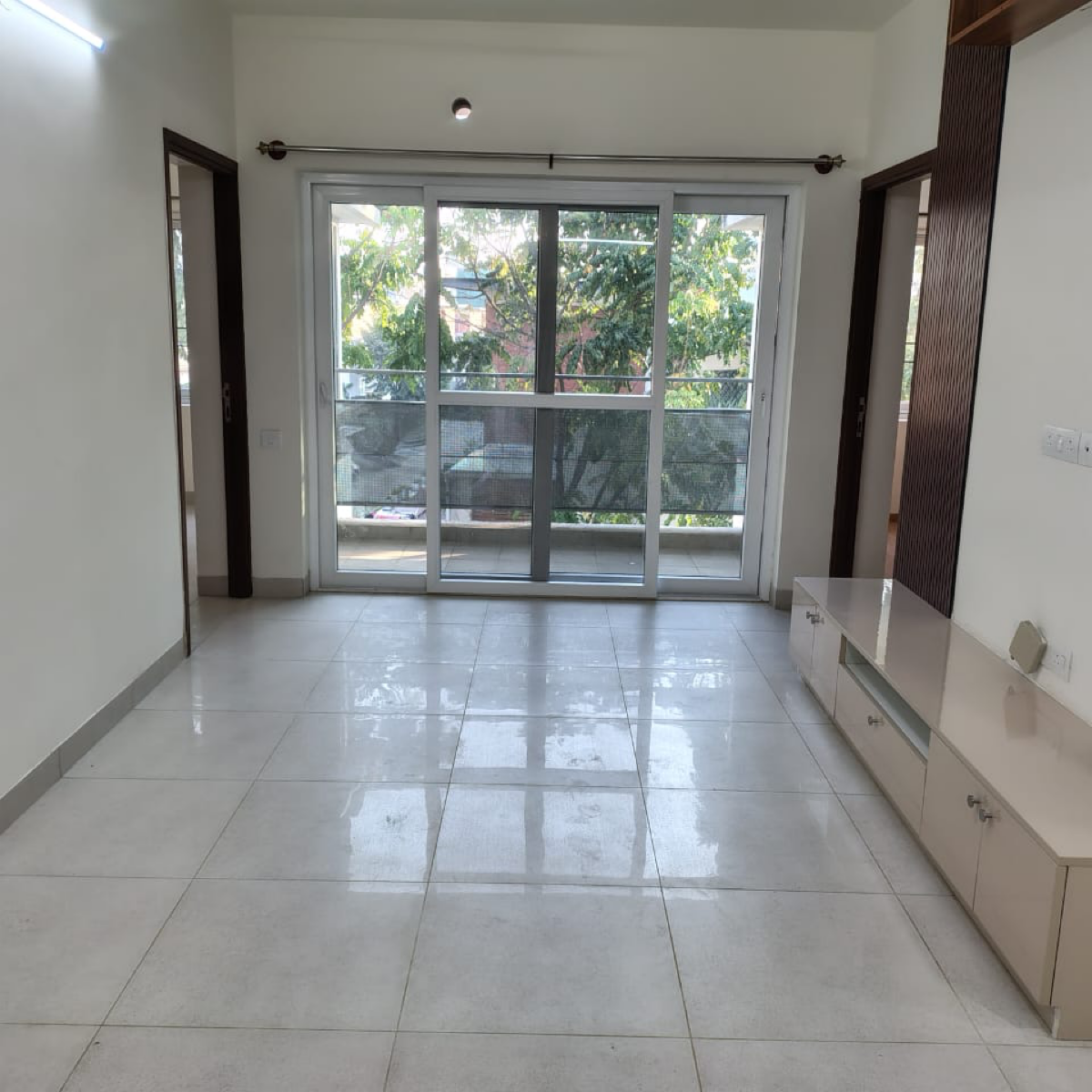 2 BHK Apartment For Rent in Brigade Parkside East