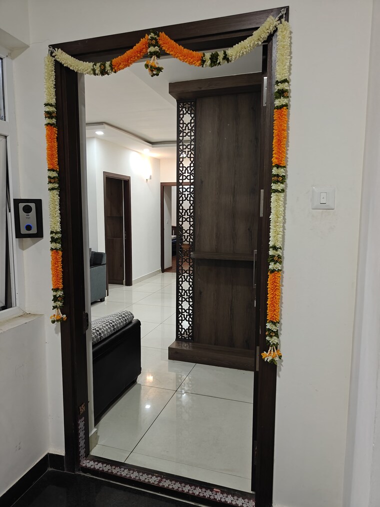 Room, bannerghatta road 2 Bedroom 1350 Sq.Ft. Apartment In Bannerghatta Road Bangalore 9644669