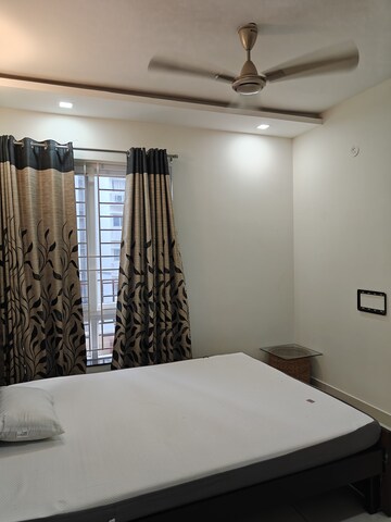 Bedroom in 2 BHK Apartment at Bannerghatta Road – for Rent