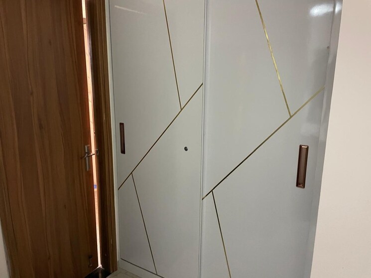 Other, gomti nagar 4 Bedroom 2500 Sq.Ft. Apartment In Gomti Nagar Lucknow 9644733