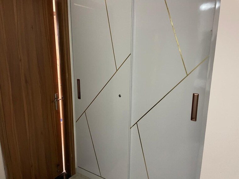 Other, gomti nagar 4 Bedroom 2500 Sq.Ft. Apartment In Gomti Nagar Lucknow 9644733