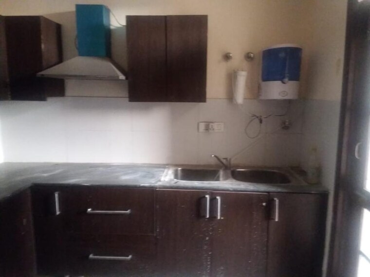 Kitchen, vip road 3 Bedroom 1400 Sq.Ft. Apartment In Vip Road Zirakpur 9644652