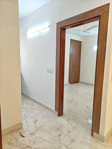 2 BHK Builder Floor For Rent in Saket