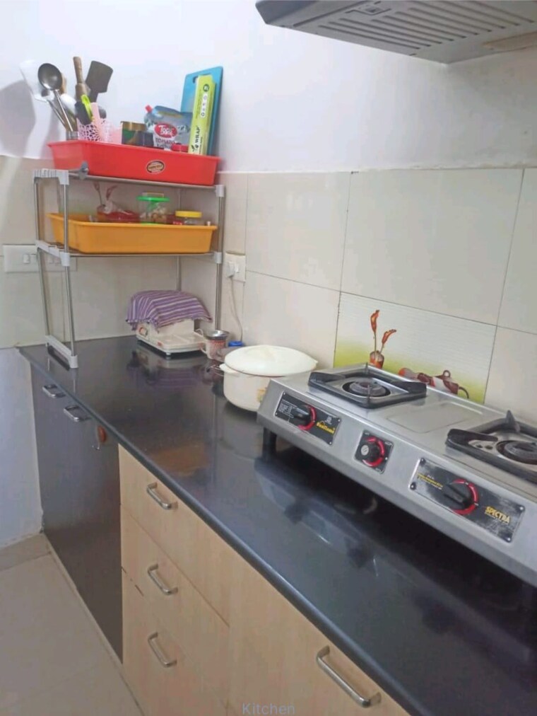 Kitchen, meenal-balmukund-residency 2 Bedroom 1065 Sq.Ft. Apartment In Raj Nagar Extension Ghaziabad 9644829