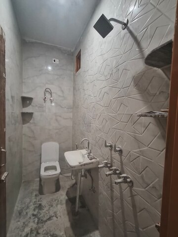 Bathroom in 2 BHK Builder Floor at Dwarka Mor – for Rent