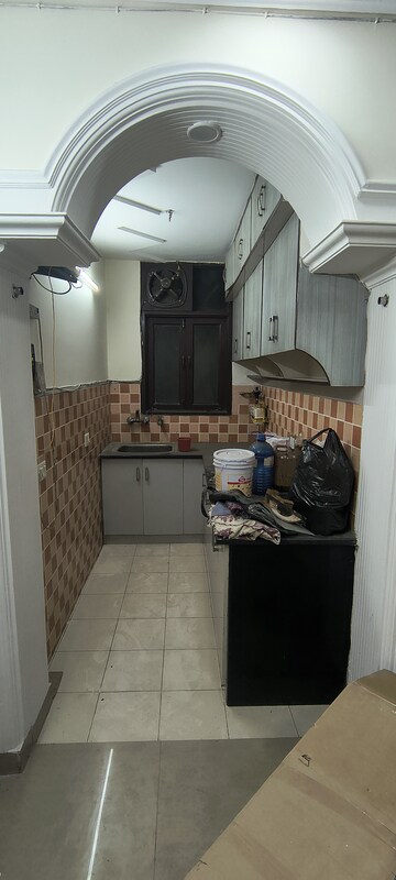 Master Bedroom in 2 BHK Builder Floor at Khirki Extension – for Rent