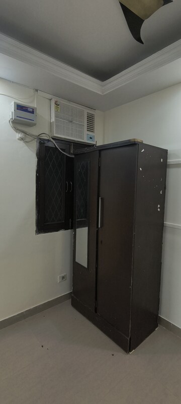 Furnished Amenities in 2 BHK Builder Floor at Khirki Extension – for Rent