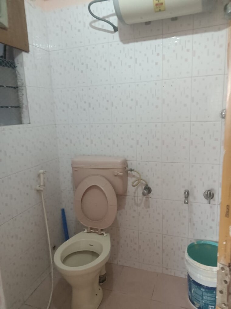 Bathroom, aundh 2 Bedroom 1200 Sq.Ft. Apartment In Aundh Pune 9644842