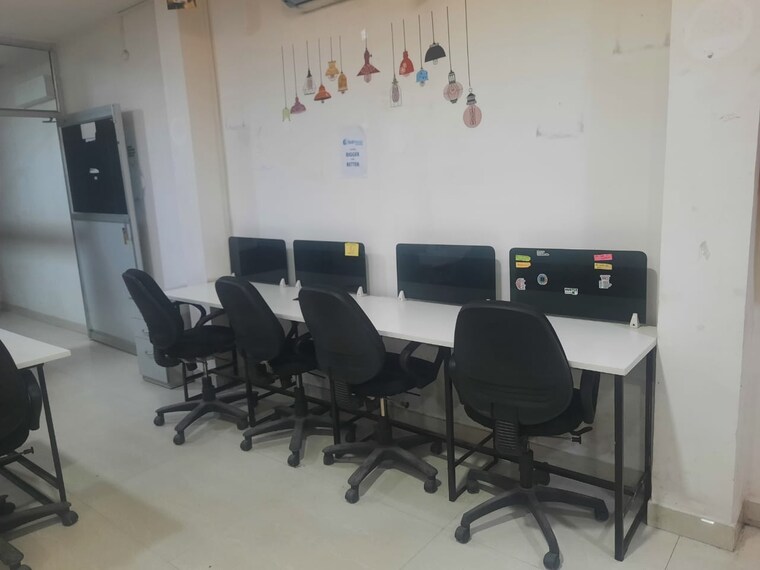 Team Area, khandari Commercial Office Space 1750 Sq.Ft. In Khandari Agra 9644832
