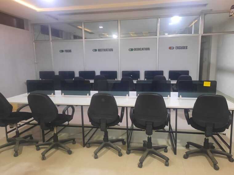 Team Area, khandari Commercial Office Space 1750 Sq.Ft. In Khandari Agra 9644832