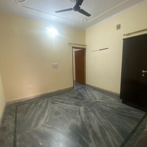 1 BHK Builder Floor For Rent in Sector 21c