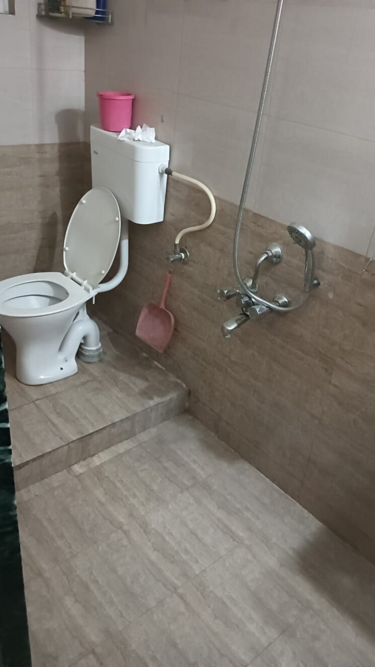 Bathroom, skyways-sereno 2.5 Bedroom 800 Sq.Ft. Apartment In Lohgaon Pune 9644922