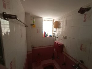 Bathroom in 1 BHK Apartment at Seawoods Sector 50 – for Rent