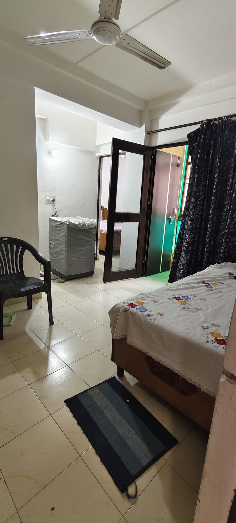 Room, dwarka 1 Bedroom 380 Sq.Ft. Apartment In Dwarka Delhi 9644968