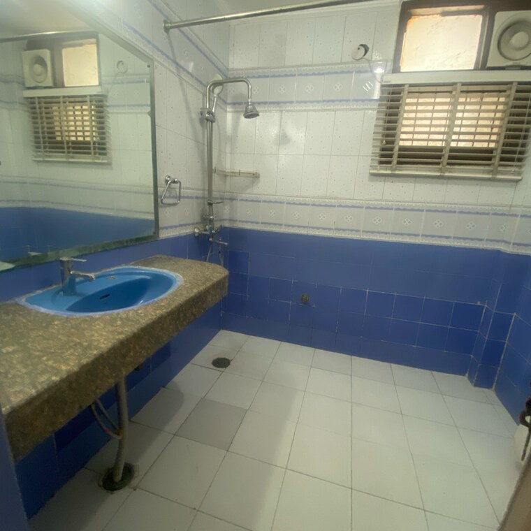 Kitchen, sector 21c 3 Bedroom 350 Sq.Yd. Builder Floor In Sector 21c Faridabad 9645006