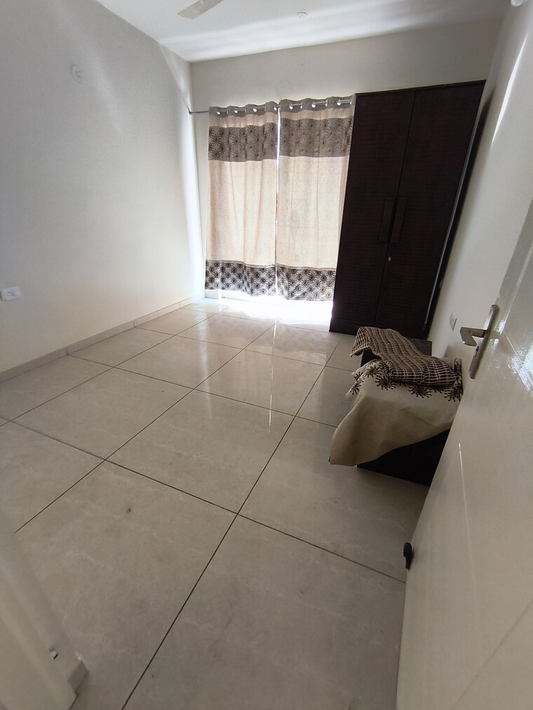 Living Room, ashiana-anmol-phase-2 2 Bedroom 1275 Sq.Ft. Apartment In Sohna Sector 33 Gurgaon 9645139