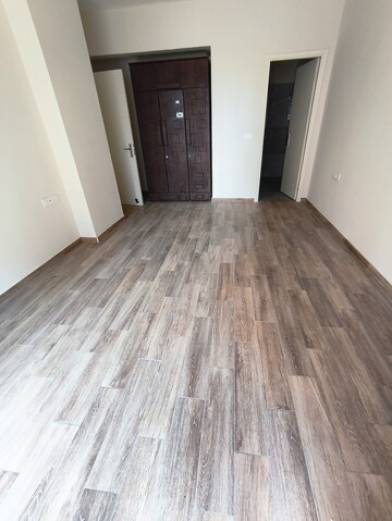 Room in 2 BHK Apartment at Ashiana Anmol Phase 2, Sohna Sector 33 – for Rent