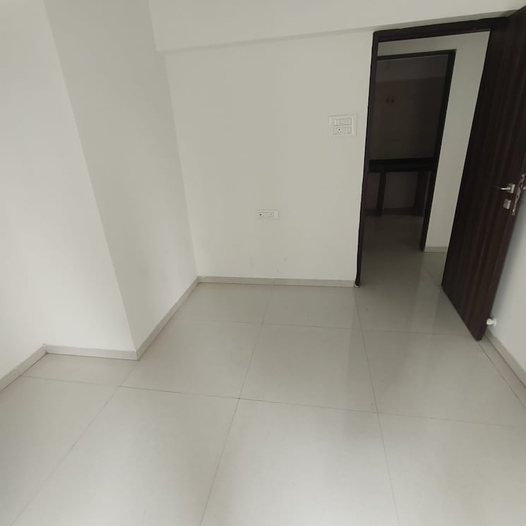 Room, bhagwati-belmont 2 Bedroom 750 Sq.Ft. Apartment In Haware City Thane 9645150