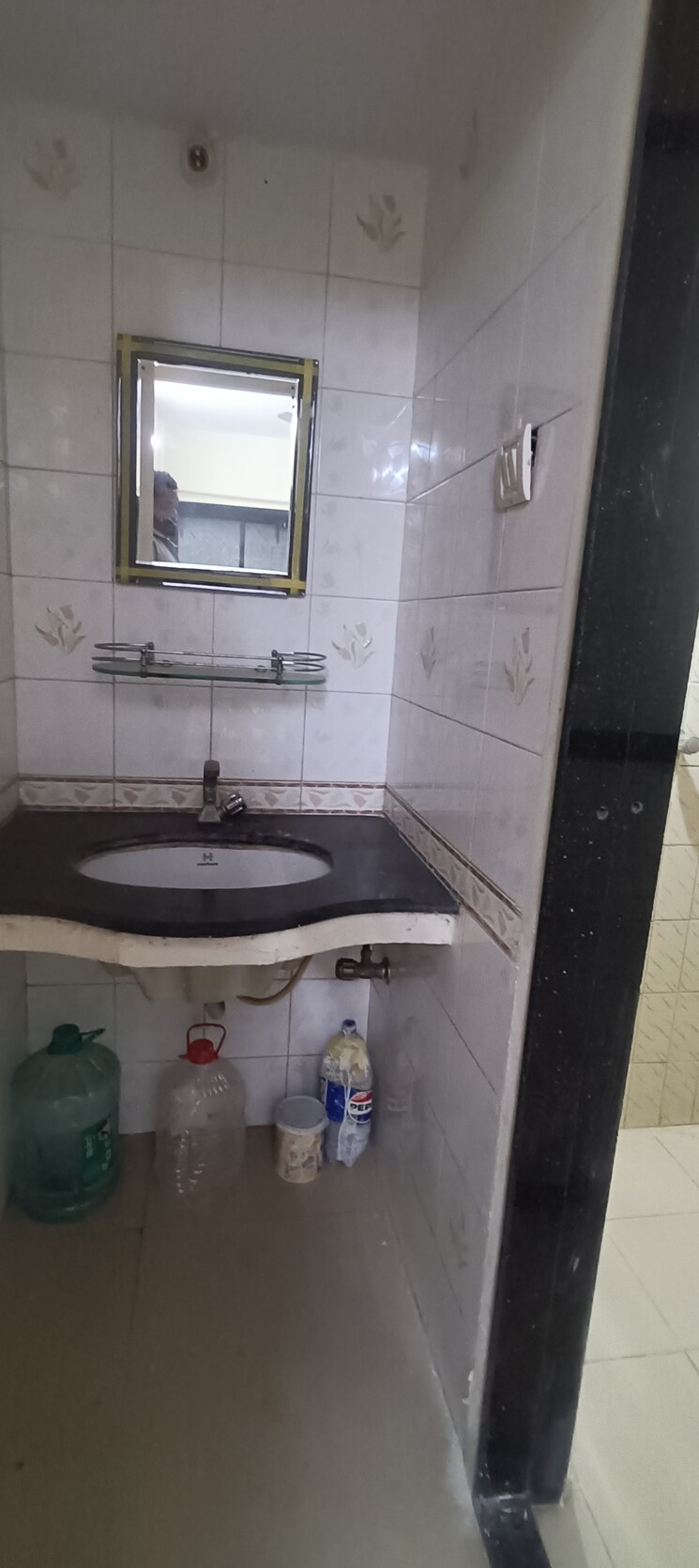 Attached Bathroom, siddharth-nagar-chs 3 Bedroom 930 Sq.Ft. Apartment In Borivali East Mumbai 9645632