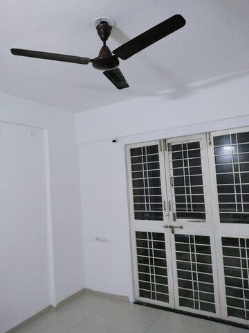 Staircase in 6+ BHK Apartment at Tilak Nagar – for Rent
