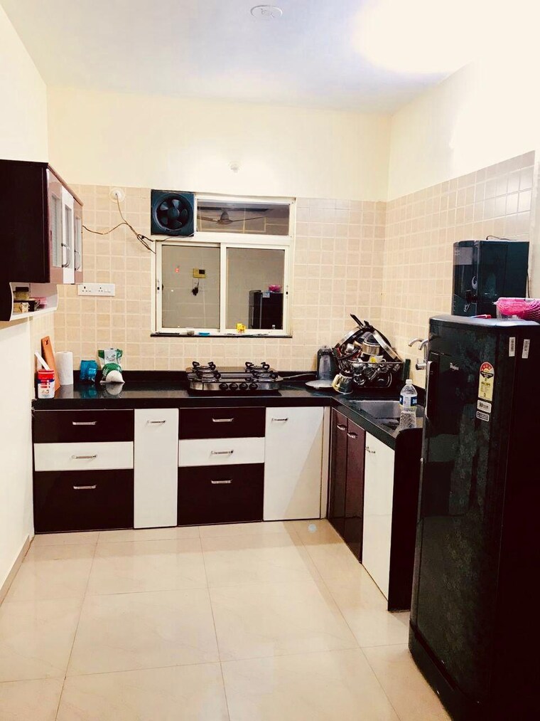 Kitchen, tilak nagar 6+ Bedroom 9000 Sq.Ft. Apartment In Tilak Nagar Mumbai 9645399