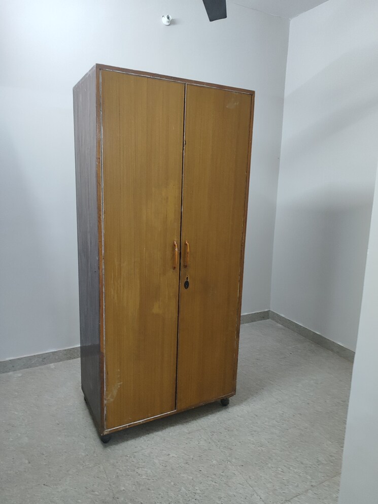 Room, rwa-apartments-sector-26 2.5 Bedroom 1450 Sq.Ft. Villa In Sector 26 Noida 9645499