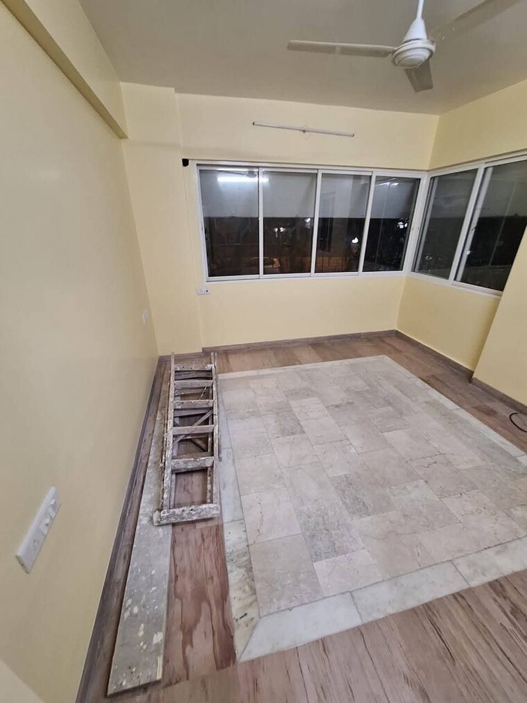 Room, azad nagar 1 Bedroom 345 Sq.Ft. Apartment In Azad Nagar Mumbai 9645456