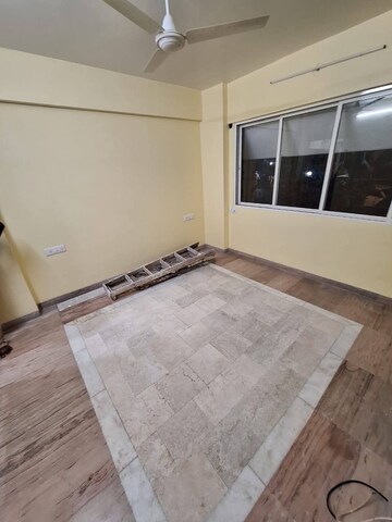 Room in 1 BHK Apartment at Azad Nagar – for Rent