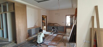 Room in 3 BHK Apartment at Aurobindo Kohinoor, Serilingampally – for Rent