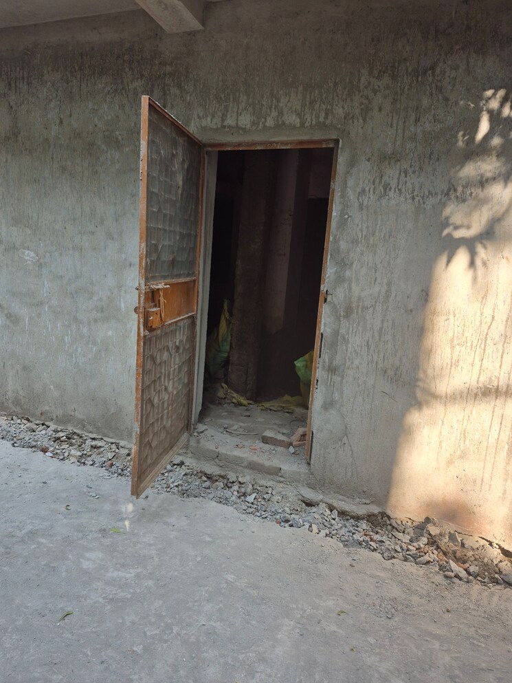 undefined, chilla 2 Bedroom 600 Sq.Ft. Builder Floor In Chilla Delhi 9645525