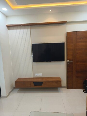 Room in 3 BHK Apartment at Shilaj – for Rent